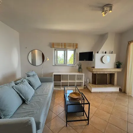 In Theologos Apartment